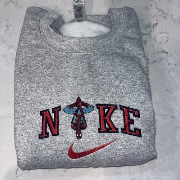 Embroidered Nike Spiderman Graphic Crewneck - Picture 2 of 4